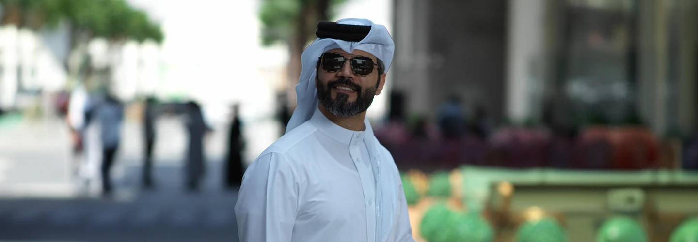 لا حدود لأناقتك مع نسيج : دليلك الكامل للحصول على ثوب رجالي قطري أنيق
